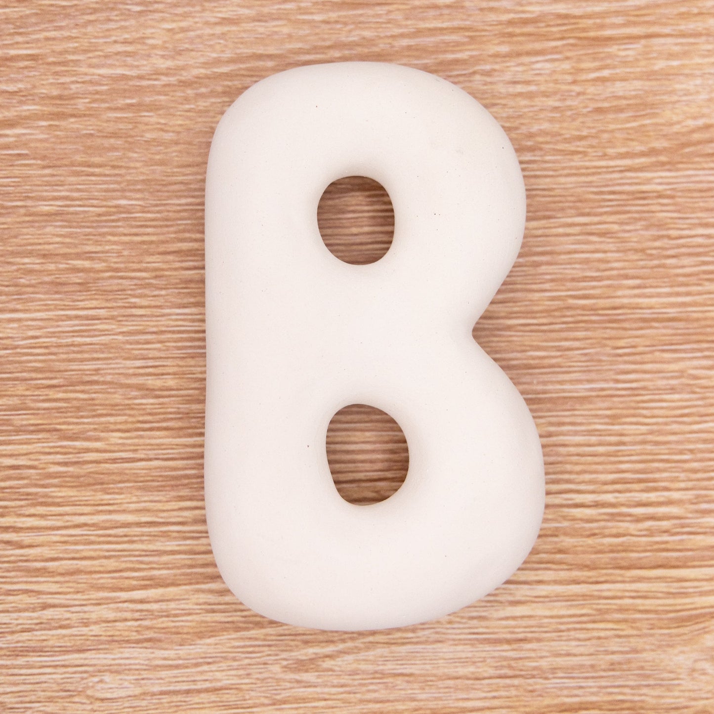 LETRA "B"