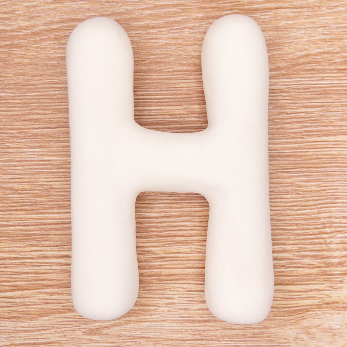 LETRA "H"
